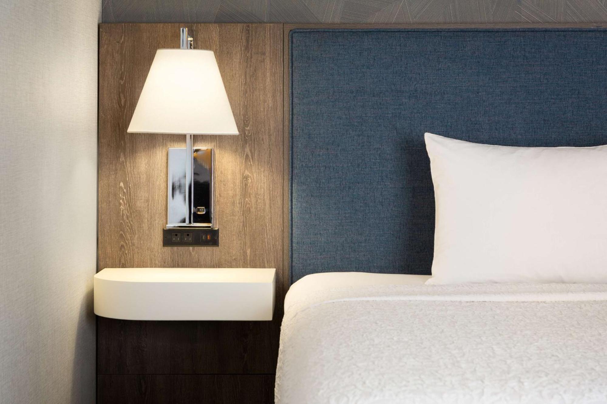 Hampton Inn By Hilton Napanee Greater Napanee Экстерьер фото