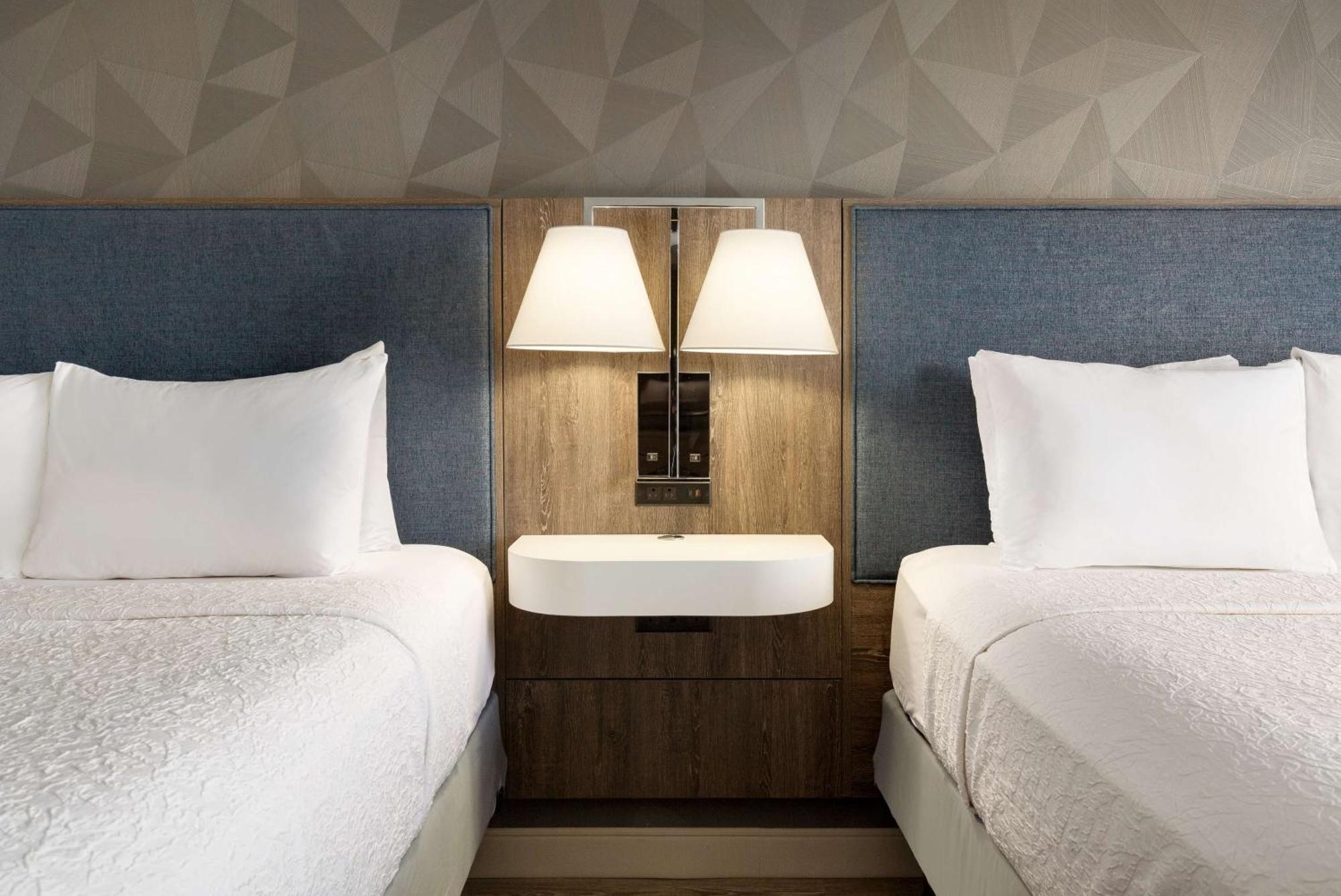 Hampton Inn By Hilton Napanee Greater Napanee Экстерьер фото